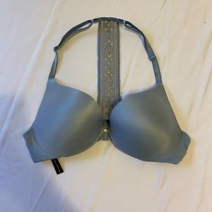 Victoria secrete push-up bra